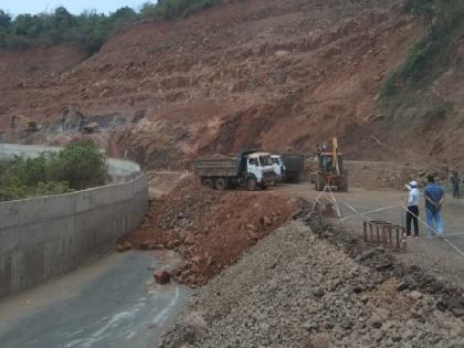 Traffic in Parashuram Ghat will start before monsoon! Traffic in the ghat will be closed till May 10 | पावसाळ्या आधीच परशुराम घाट 'सुसाट'!, १० मे पर्यंत घाटातील वाहतूक बंद राहणार