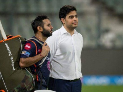 Parthiv Patel's entry in Mumbai Indians after the exit of Team India | टीम इंडियातील एक्झिटनंतर पार्थिव पटेलची मुंबई इंडियन्समध्ये 'एंट्री' 