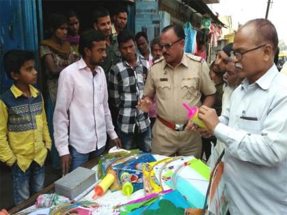 Checkup of Manja Vendor's shops in Poulod | तळोद्यात मांजा विक्रेत्यांच्या दुकानांची झाली तपासणी