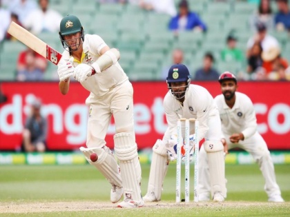 IND vs AUS 3rd Test: Pat Cummins recordable innings | IND vs AUS 3rd Test : पॅट कमिन्सनं भारताला सतावलं, 9 विकेट अन् नाबाद 61 धावा!