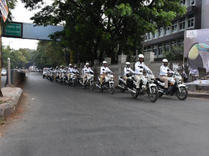 Great movement of the police force on the occasion of the birth anniversary of Sardar Vallabhbhai Patel | सरदार वल्लभभाई पटेल यांच्या जयंतीनिमित्त पोलीस दलाचे शानदार संचलन