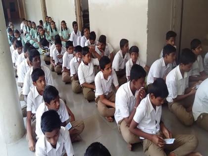 Exercise to increase the number of marks: Nandurbar Palika School | पटसंख्या वाढविण्यासाठी कसरत : नंदुरबार पालिका शाळा