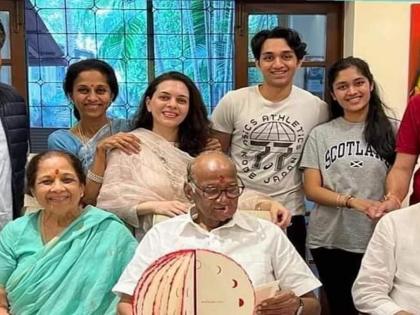 Despite political differences, Pawar family will celebrate Diwali together - Supriya Sule | राजकीय मतभेद असले तरी पवार कुटुंबीयांची दिवाळी एकत्रच साजरी होईल- सुप्रिया सुळे