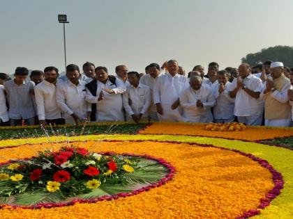 दिवंगत यशवंतराव चव्हाण यांना मान्यवरांची आदरांजली
