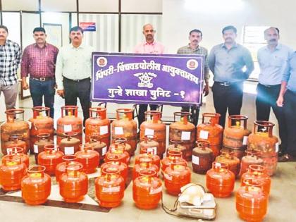 General dismay at price hikes However, the black market of lpg gas continues | Pimpri Chinchwad Crime | दरवाढीने सामान्य बेजार तरीही गॅसचा काळाबाजार सुरूच