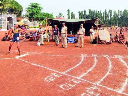 Aggressive student union beacuse of Suspension of Police Recruitmen; Agitation if recruitment is not announced within a month | पोलीस भरतीला स्थगिती; विद्यार्थी संघटना आक्रमक; महिन्याभरात भरती जाहीर न केल्यास आंदोलन