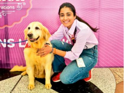 'Therapy' on the stress of rumors 'Pet Me' a unique initiative at Mumbai airport  | अफवेच्या तणावावर ‘थेरपी’ मुंबई विमानतळावर ‘पेट मी’ अनोखा उपक्रम 