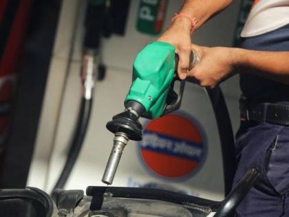 Hundreds of petrol in Yavatmal |  यवतमाळात पेट्रोल शंभरी पार