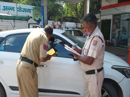 Delhi Pollution, PUC: On-the-spot tearing up at the petrol pump 10000 fine by Police | Delhi Pollution, PUC: पेट्रोल पंपावर जाताच ऑन द स्पॉट फाडली जातेय PUC नसल्याची पावती; 10000 दंड