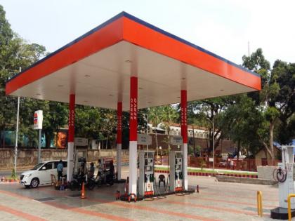 Money taken from customers on their own phone pay 21 lakh fraud of petrol pump operator | ग्राहकांकडून स्वत:च्या फोन पेवर घेतले पैसे; पेट्रोलपंपचालकाची तब्बल २१ लाखांची फसवणूक