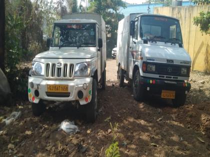 Palghar re-excite! Two pickup van filled with explosives were seized by the police | पालघरमध्ये पुन्हा खळबळ! स्फोटकांनी भरलेल्या २ पिकअप व्हॅन पोलिसांनी केल्या जप्त 