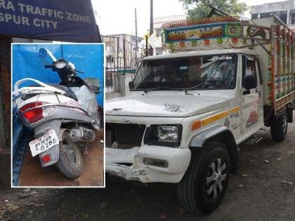 speeding pickup vehicle broke the traffic signal and hits bike in Nagpur, two injured | सक्करदरा चौकात पिकअप गाडीचा थरार, दोघांना चिरडले