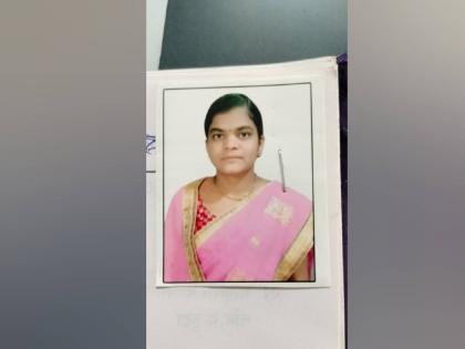 Married woman commits suicide in Tandulwadi after getting tired of her father-in-law's interrogation | सासरच्या जाचाला कंटाळून तांदूळवाडीत विवाहितेची आत्महत्या