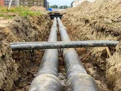 Water tank, pipeline work not completed; The Speaker said take action! | जलकुंभ, जलवाहिन्यांची कामे अर्धवट; सभापती म्हणाले कारवाई करा!