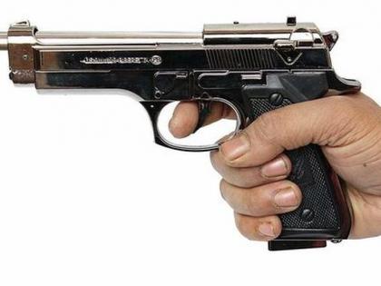 Beating a trader at gunpoint, tension in Jaripatak | पिस्तुलाच्या धाकावर व्यापाऱ्याला मारहाण, जरीपटक्यात तणाव