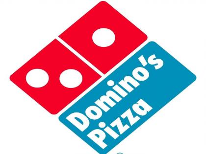 Fly found in Dominos Pizza in kalyan | डॉमिनोजच्या पिझ्झात आढळली माशी; कल्याणमधील प्रकार