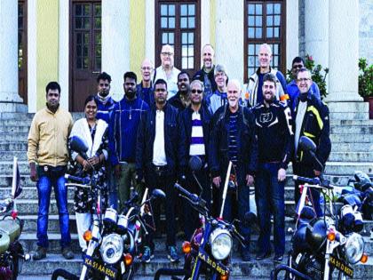 Mukti Bike Challenge rallies against human trafficking, eight foreign riders participate | मानवी तस्करीविरोधात मुक्ती बाइक चॅलेंज रॅली, आठ परदेशी रायडर्सचा सहभाग