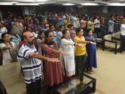 Government employees of the state took a pledge to be fit on National Sports Day | राष्ट्रीय क्रीडा दिनी राज्यातील सरकारी कर्मचाऱ्यांनी घेतली फिट राहण्याची प्रतिज्ञा