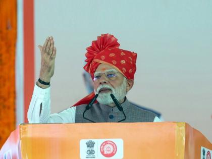 pm narendra modi slams and said pakistan will have to pay a heavy price for the terrorist attack | नसांत रक्त नव्हे तर गरम सिंदूर वाहतोय! दहशतवादी हल्ल्याची मोठी किंमत पाकला मोजावी लागेल: PM pm narendra modi slams and said pakistan will have to pay a heavy price for the terrorist attack | नसांत रक्त नव्हे तर गरम सिंदूर वाहतोय! दहशतवादी हल्ल्याची मोठी किंमत पाकला मोजावी लागेल: PM