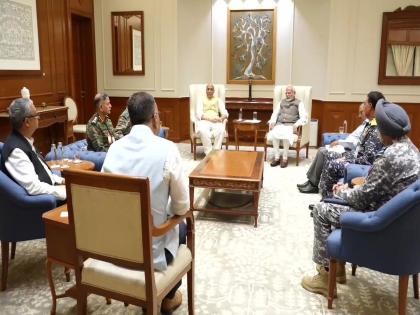 Prime Minister Narendra Modi meets Ajit Doval, reviews situation, next plan ready? | पंतप्रधान नरेंद्र मोदींची सैन्य प्रमुखांसह अजित डोवाल यांच्यासोबत बैठक, परिस्थितीचा घेतला आढावा, पुढचा प्लॅन तयार? Prime Minister Narendra Modi meets Ajit Doval, reviews situation, next plan ready? | पंतप्रधान नरेंद्र मोदींची सैन्य प्रमुखांसह अजित डोवाल यांच्यासोबत बैठक, परिस्थितीचा घेतला आढावा, पुढचा प्लॅन तयार?