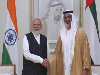 PM narendra modi official bilateral visit meets crown prince of abu dhabi | फ्रान्सनंतर नरेंद्र मोदी UAE मध्ये दाखल, 9 वर्षात 5 वा दौरा; जाणून घ्या कसा असेल कार्यक्रम?