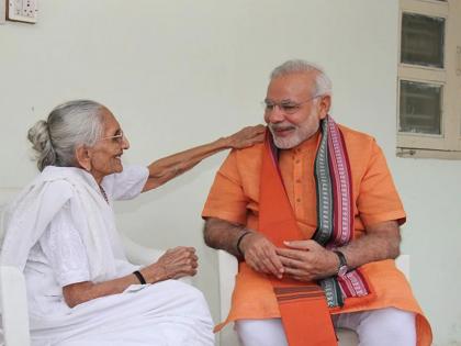 pm mother heeraben in hospital condition stable narendra modi arrives in ahmedabad | पंतप्रधानांच्या आई हिराबेन रुग्णालयात, प्रकृती स्थिर; नरेंद्र मोदी अहमदाबादेत दाखल