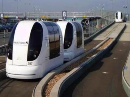 Pod taxi to run in BKC, approved in MMRDA meeting | मुंबईत आणखी एक नवा प्रयोग! बीकेसीमध्ये धावणार 'पॉड टॅक्सी'