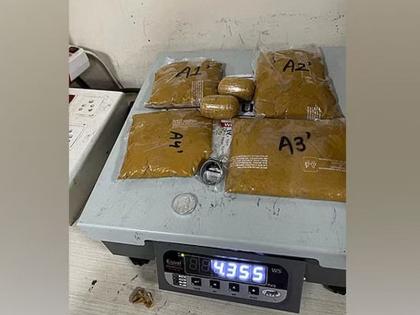 600 kg of gold seized in a year; Performance at Mumbai Airport | वर्षभरात ६०० किलो सोने जप्त; मुंबई विमानतळावरील कामगिरी