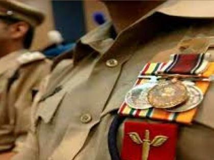 On the evening of Independence Day, four people from Pune police were honored with President's Police Medal | स्वातंत्र्य दिनाच्या पूर्वसंध्येला पुण्यातील चौघांचा राष्ट्रपती पोलीस पदकाने गौरव