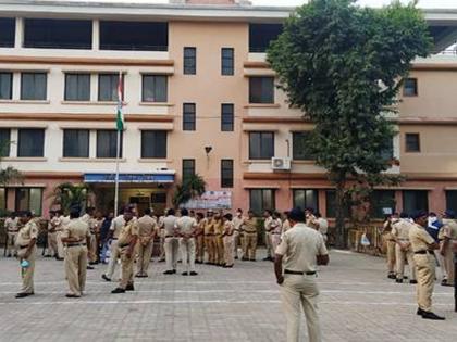 Tension with a flag planted by an unknown sociopath Sultanpur Buldhana news | अज्ञात समाजकंटकाने लावलेल्या ध्वजाने तणाव