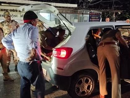 Two days left for polling, Rs 9 lakh seized from two cars in Nagpur district | मतदानाला दोन दिवस बाकी अन नागपूर जिल्ह्यात दोन कारमधून ९ लाख रुपयांची जप्ती