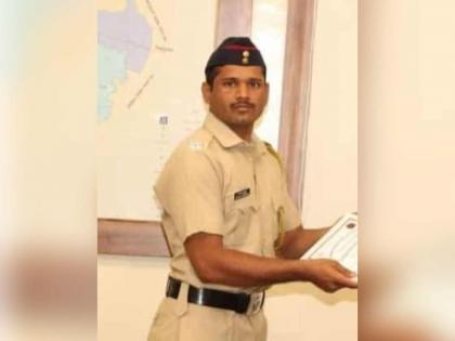 Balasaheb Nandurge a 38-year-old police officer on duty, died of a heart attack in Pimpri | कर्तव्यावर असलेले पोलीस अंमलदार ३८ वर्षीय बाळासाहेब नंदुर्गे यांचा पिंपरीत हृदविकाराने मृत्यू