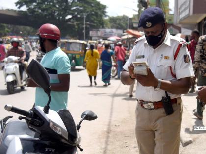 Mira Bhayander traffic police wants another 60 E cash machine | मीरा भाईंदर वाहतूक पोलिसांना हवेत आणखी ६० ई चलन यंत्र