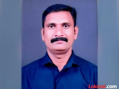 Ex soldier undergoing training at Dhule Police Training Center dies | धावण्याची शिक्षा दिली, जमिनीवर कोसळून माजी सैनिकाचा मृत्यू Ex soldier undergoing training at Dhule Police Training Center dies | धावण्याची शिक्षा दिली, जमिनीवर कोसळून माजी सैनिकाचा मृत्यू