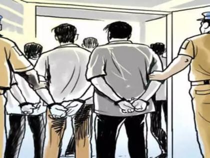 Pavananagar two gambling dens raided, 17 people arrested: seven lakh worth of goods seized | Pune: पवनानगरला दोन जुगार अड्ड्यांवर छापा, १७ जण ताब्यात; सात लाखांचा मुद्देमाल जप्त