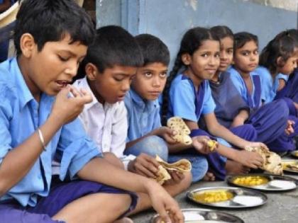 problem of school nutrition is solved by central cocking organization in mumbai | केंद्रीय स्वयंपाकघरांमुळे शालेय पोषण आहारातील आवराआवरीचा प्रश्न सुटला