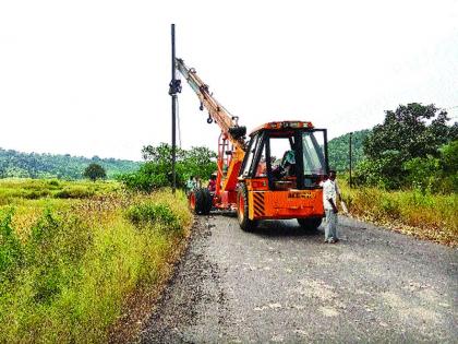 Order to remove dangerous power lines in the vessel | पोशीरमधील धोकादायक वीजखांब काढण्याचे आदेश