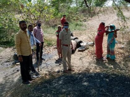 The liquor furnace at Chimhane Pimpri collapsed | चिमठाणे पिंप्री येथील दारुची भट्टी उद्ध्वस्त The liquor furnace at Chimhane Pimpri collapsed | चिमठाणे पिंप्री येथील दारुची भट्टी उद्ध्वस्त