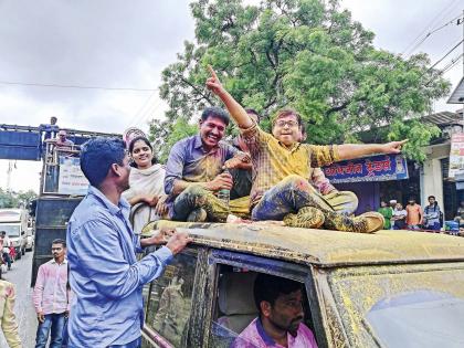 jindagi vasul! a story of a young man who left job for water conservation work! | जिंदगी वसूल झाल्यासारखं वाटतं तेव्हा