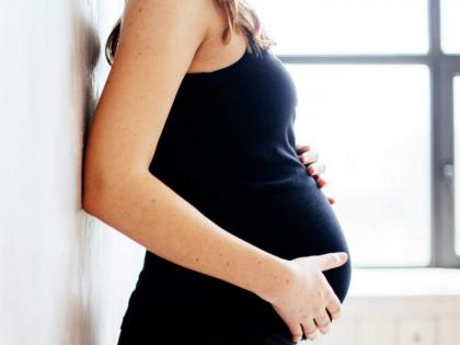 woman got pregnant twice in five days | बाबो! पाच दिवसांत दोनदा प्रेग्नेंट झाली महिला, एकाच दिवशी जन्माला येऊनही मुलं जुळी नाहीत...