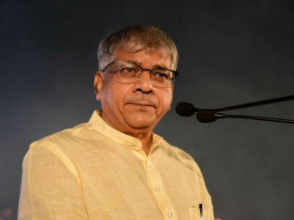 Prakash Ambedkar's appeal to the people; Participate in Maharashtra Bandh or else ... | Maharashtra Bandh : प्रकाश आंबेडकरांचं लोकांना आवाहन; महाराष्ट्र बंदमध्ये सहभागी व्हावं अन्यथा... 