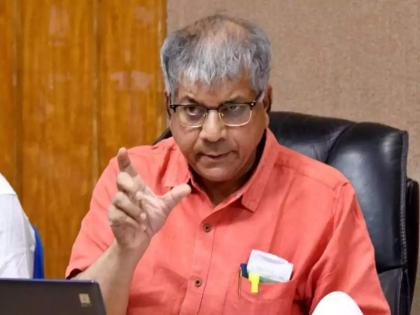 prakash ambedkar said obc have no choice but to form political party | राजकीय पक्ष काढल्याशिवाय ओबीसीना पर्याय नाही: प्रकाश आंबेडकर