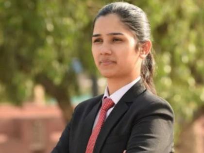 pranali Patil of Vathar as Class One Officer in UPSC Central Armed Police Force | वाठारच्या प्रणाली पाटीलचे युपीएससी मार्फत घेण्यात आलेल्या सीएपीएफ एसी परीक्षेत यश