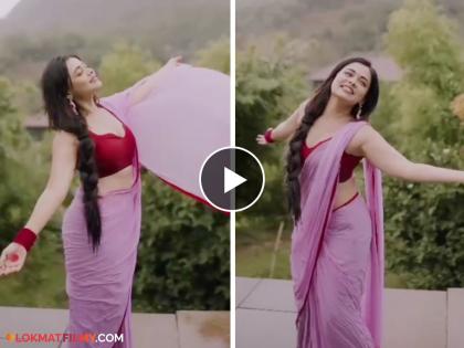 Prarthana Behere, flaunting her figure, was seen enjoying herself getting drenched in the rain | पावसात भिजण्याचा मनसोक्त आनंद लुटताना दिसली प्रार्थना बेहरे, फ्लॉन्ट केली फिगर