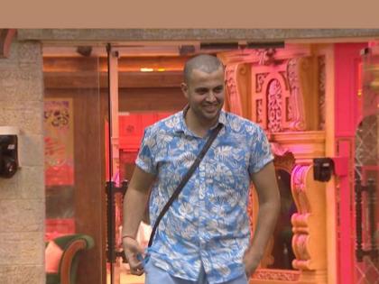 Bigg Boss Marathi 4: Prasad Jawade's 'Nana' connection from 12 years ago has come to the fore again | Bigg Boss Marathi 4 : प्रसाद जवादेचं १२ वर्षांपूर्वीचं 'नाना' कनेक्शन पुन्हा आले समोर