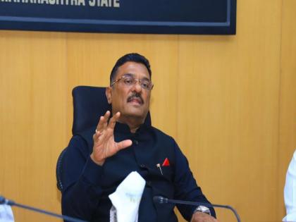 For a pollution-free environment, 'No PUC, No Fuel' at petrol pumps; The initiative should be implemented forcibly - Pratap Sarnaik | प्रदूषणमुक्त पर्यावरणासाठी पेट्रोल पंपावर ‘नो पीयूसी, नो फ्युएल’; उपक्रमाची अंमलबजावणी सक्तीने करावी - प्रताप सरनाईक For a pollution-free environment, 'No PUC, No Fuel' at petrol pumps; The initiative should be implemented forcibly - Pratap Sarnaik | प्रदूषणमुक्त पर्यावरणासाठी पेट्रोल पंपावर ‘नो पीयूसी, नो फ्युएल’; उपक्रमाची अंमलबजावणी सक्तीने करावी - प्रताप सरनाईक