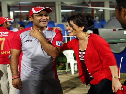 IPL 2018: There is no quarrel with Preity Zinta; Revealing Sehwag | IPL 2018 : प्रीती झिंटाबरोबर कोणतंही भांडण नाही; सेहवागने केला खुलासा