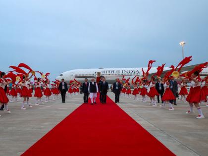 PM Modi Receives Grand Welcome in China | आजचा अग्रलेख: ड्रॅगन-हत्तीच्या मैत्रीची मजबुरी PM Modi Receives Grand Welcome in China | आजचा अग्रलेख: ड्रॅगन-हत्तीच्या मैत्रीची मजबुरी