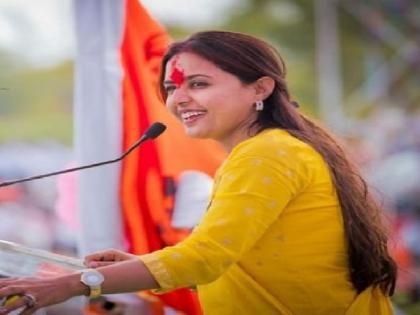 pritam munde speech in bhagwangarh dasara melava, 'Those who had doubts about the rally should open their eyes and look at the crowd' | 'ज्यांच्या मनात मेळाव्याबाबत शंका होती त्यांनी डोळे उघडून जनसमुदाय बघावा'