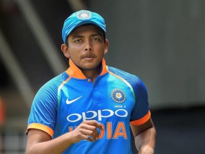Breaking News: Prithvi Shaw gets an opportunity in India's squad, instead of shikhar Dhawan for New Zealand tour | Breaking News : पृथ्वी शॉ याला भारताच्या संघात स्थान, धवनऐवजी मिळाली संधी
